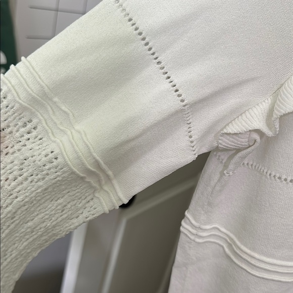 Express White Lace Detail Blouse - Picture 4 of 9